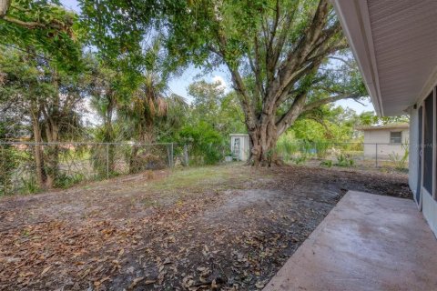 Villa ou maison à vendre à Bradenton, Floride: 2 chambres, 107.12 m2 № 1844284 - photo 29