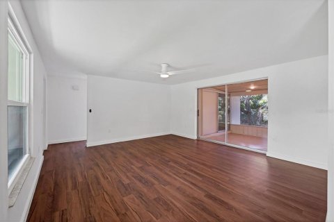 Villa ou maison à vendre à Bradenton, Floride: 2 chambres, 107.12 m2 № 1844284 - photo 3