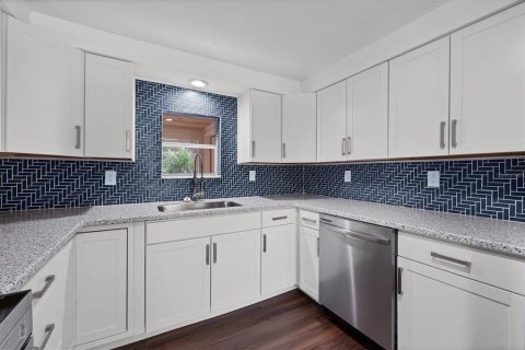 Villa ou maison à vendre à Bradenton, Floride: 2 chambres, 107.12 m2 № 1844284 - photo 7