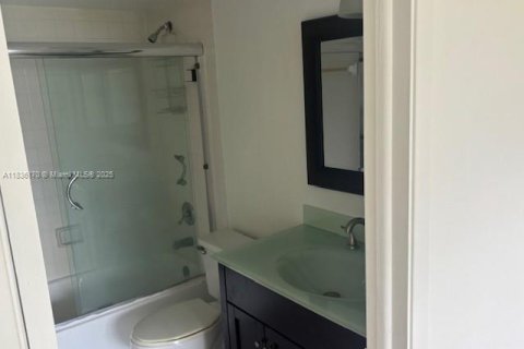 Copropriété à louer à Miami, Floride: 2 chambres, 98.94 m2 № 1825936 - photo 22