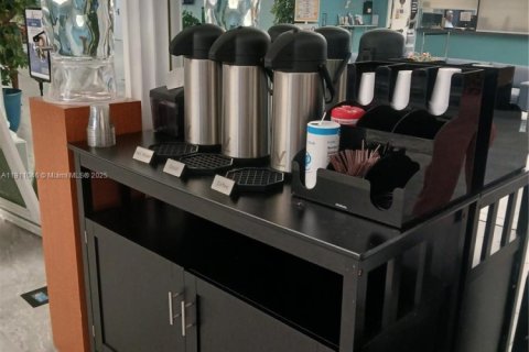 Купить кондоминиум в Санрайз, Флорида 2 спальни, 73.39м2, № 1967483 - фото 18