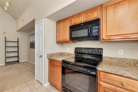 Copropriété à vendre à Sarasota, Floride: 2 chambres, 122.26 m2 № 2149555 - photo 11