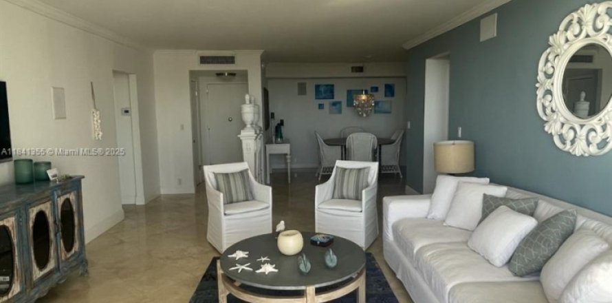 Condo à Key Biscayne, Floride, 2 chambres  № 1939531
