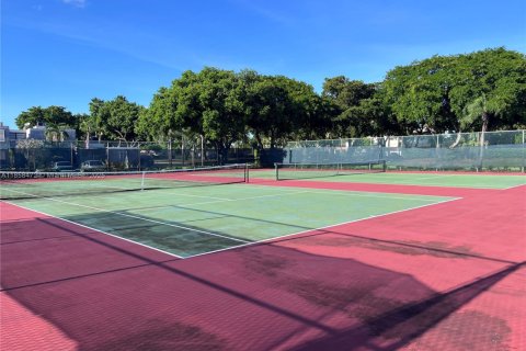 Adosado en alquiler en Pembroke Pines, Florida, 3 dormitorios, 155.33 m2 № 1979076 - foto 28