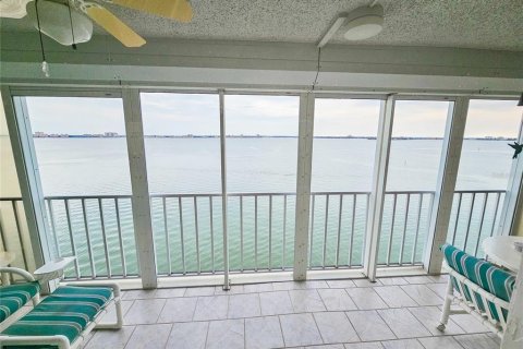 Condominio en venta en Gulfport, Florida, 2 dormitorios, 116.59 m2 № 1749349 - foto 12
