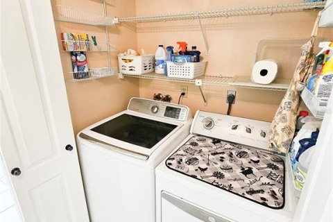 Condominio en venta en Gulfport, Florida, 2 dormitorios, 116.59 m2 № 1749349 - foto 5