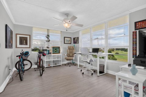 Condo in Pompano Beach, Florida, 3 bedrooms  № 2383291 - photo 14