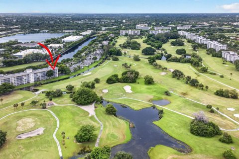 Condo in Pompano Beach, Florida, 3 bedrooms  № 2383291 - photo 28