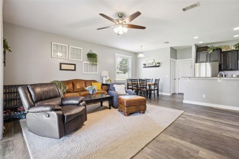 Casa en venta en Clermont, Florida, 5 dormitorios, 327.02 m2 № 2198971 - foto 4