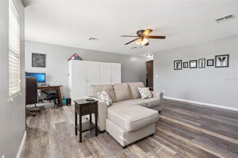 Casa en venta en Clermont, Florida, 5 dormitorios, 327.02 m2 № 2198971 - foto 27