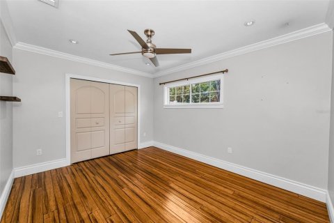 Casa en venta en Saint Petersburg, Florida, 5 dormitorios, 265.05 m2 № 1746555 - foto 25
