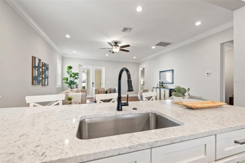 Villa ou maison à vendre à Saint Petersburg, Floride: 4 chambres, 231.42 m2 № 1586709 - photo 18