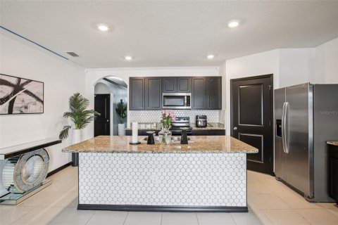 House in Riverview, Florida 4 bedrooms, 171.5 sq.m. № 1751909 - photo 14