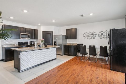 House in Riverview, Florida 4 bedrooms, 171.5 sq.m. № 1751909 - photo 8