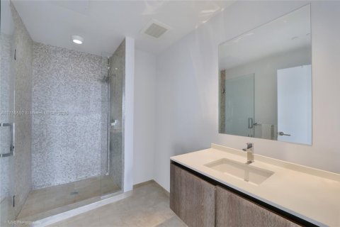 Condo in Miami, Florida, 3 bedrooms  № 1713926 - photo 18