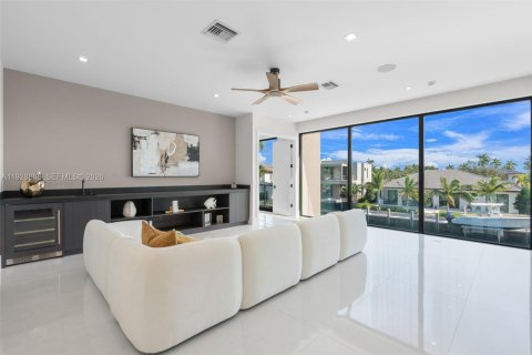 House in Lighthouse Point, Florida 5 bedrooms № 1994949 - photo 26