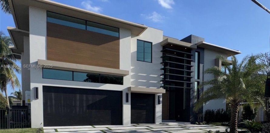 House in Lighthouse Point, Florida 5 bedrooms № 1994949