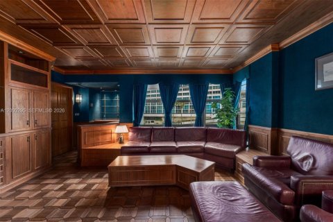 Condo in Miami Beach, Florida, 3 bedrooms  № 2065279 - photo 26