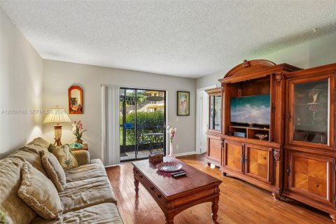 Copropriété à vendre à Lake Worth, Floride: 2 chambres, 73.39 m2 № 2186369 - photo 12