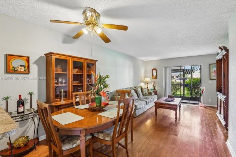 Copropriété à vendre à Lake Worth, Floride: 2 chambres, 73.39 m2 № 2186369 - photo 5