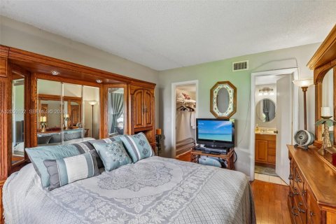 Copropriété à vendre à Lake Worth, Floride: 2 chambres, 73.39 m2 № 2186369 - photo 18