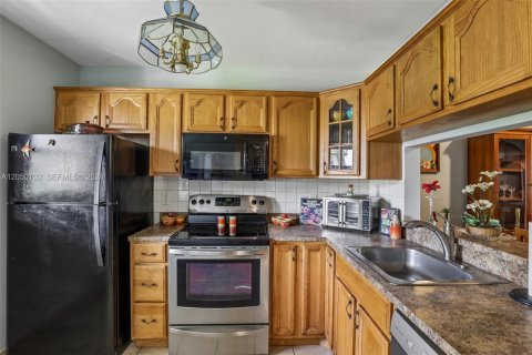 Copropriété à vendre à Lake Worth, Floride: 2 chambres, 73.39 m2 № 2186369 - photo 3