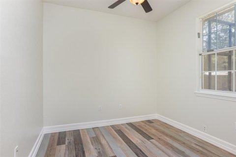 Casa en venta en Eustis, Florida, 4 dormitorios, 173.17 m2 № 1910104 - foto 16