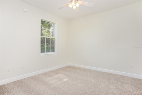 Casa en venta en Eustis, Florida, 4 dormitorios, 173.17 m2 № 1910104 - foto 18