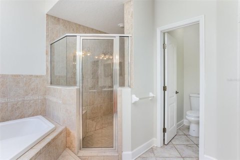 Casa en venta en Eustis, Florida, 4 dormitorios, 173.17 m2 № 1910104 - foto 13