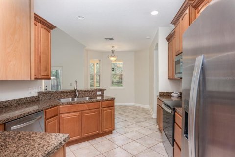 Casa en venta en Eustis, Florida, 4 dormitorios, 173.17 m2 № 1910104 - foto 7