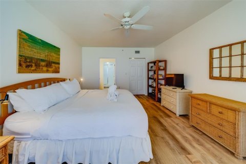 Condominio en alquiler en North Redington Beach, Florida, 2 dormitorios, 114.27 m2 № 1919273 - foto 22