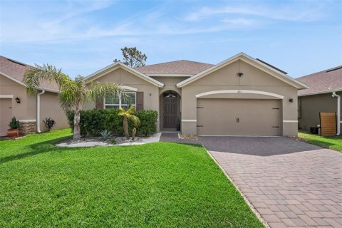 House in DeBary, Florida 4 bedrooms, 170.57 sq.m. № 2113100 - photo 2