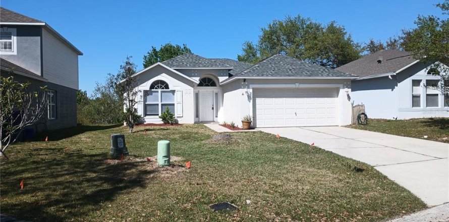 Villa ou maison à Groveland, Floride 3 chambres, 149.76 m2 № 1744223