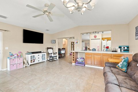 Casa en venta en Vero Beach, Florida, 3 dormitorios, 188.78 m2 № 2176500 - foto 12