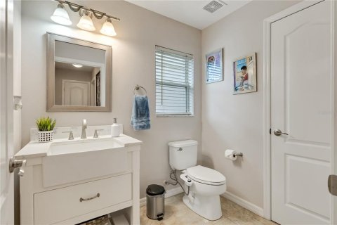 House in Orlando, Florida 4 bedrooms, 262.82 sq.m. № 1733347 - photo 16