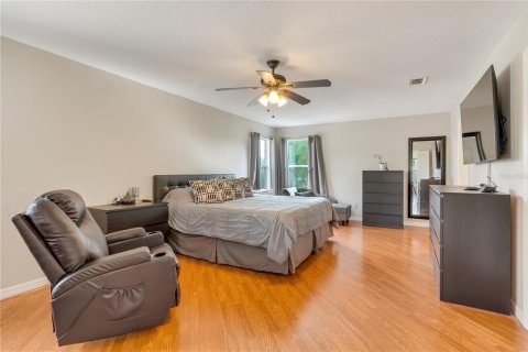 House in Orlando, Florida 4 bedrooms, 262.82 sq.m. № 1733347 - photo 19