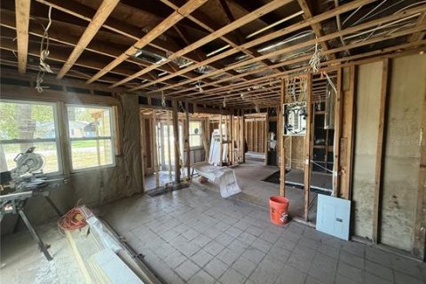 Casa en venta en Tampa, Florida, 3 dormitorios, 128.21 m2 № 2295208 - foto 5