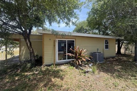 Casa en venta en Tampa, Florida, 3 dormitorios, 128.21 m2 № 2295208 - foto 3