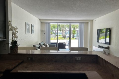 Copropriété à louer à Miami Beach, Floride: 2 chambres, 99.31 m2 № 1641703 - photo 19