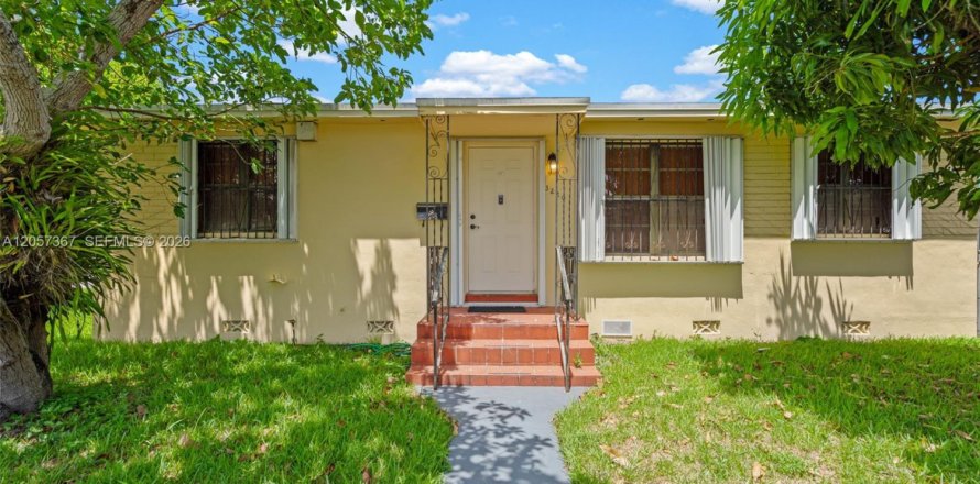 Villa ou maison à Hialeah, Floride 3 chambres, 100.33 m2 № 2276750