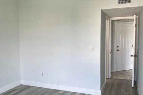 Condominio en venta en Orlando, Florida, 2 dormitorios, 80.27 m2 № 1884311 - foto 5