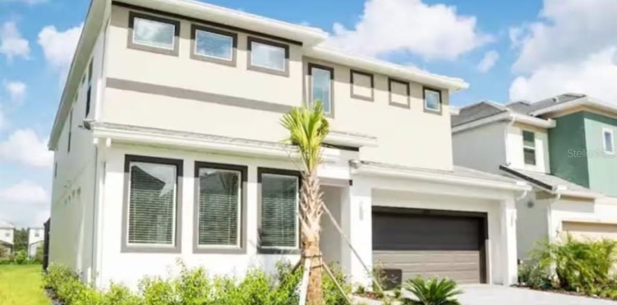 Casa en Kissimmee, Florida 6 dormitorios, 331.38 m2 № 2195451