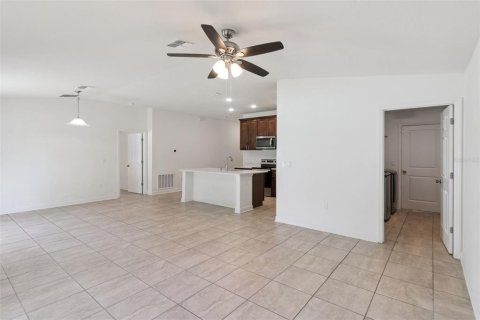 Casa en venta en Haines City, Florida, 3 dormitorios, 148.64 m2 № 2227449 - foto 18