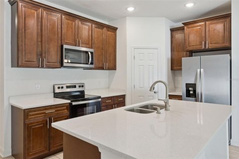 Casa en venta en Haines City, Florida, 3 dormitorios, 148.64 m2 № 2227449 - foto 2
