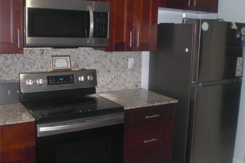 Villa ou maison à Plantation, Floride 2 chambres, 133.04 m2 № 2170947