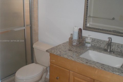 Villa ou maison à louer à Plantation, Floride: 2 chambres, 133.04 m2 № 2170947 - photo 8