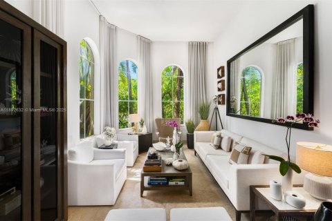 Villa ou maison à louer à Miami Beach, Floride: 6 chambres, 349.5 m2 № 1946829 - photo 7