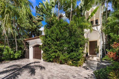 Villa ou maison à louer à Miami Beach, Floride: 6 chambres, 349.5 m2 № 1946829 - photo 4