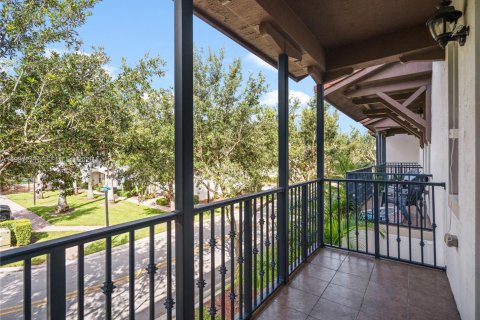 Снять в аренду таунхаус в Мирамар, Флорида 3 спальни, 185.8м2, № 2047728 - фото 12