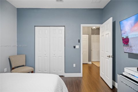 Снять в аренду таунхаус в Мирамар, Флорида 3 спальни, 185.8м2, № 2047728 - фото 8